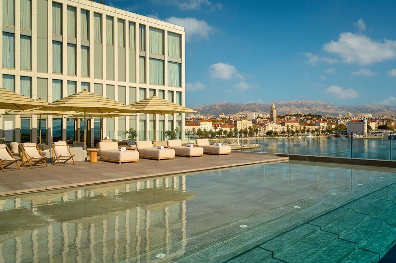 Hotel Ambasador - Puaschalreise mit Flug